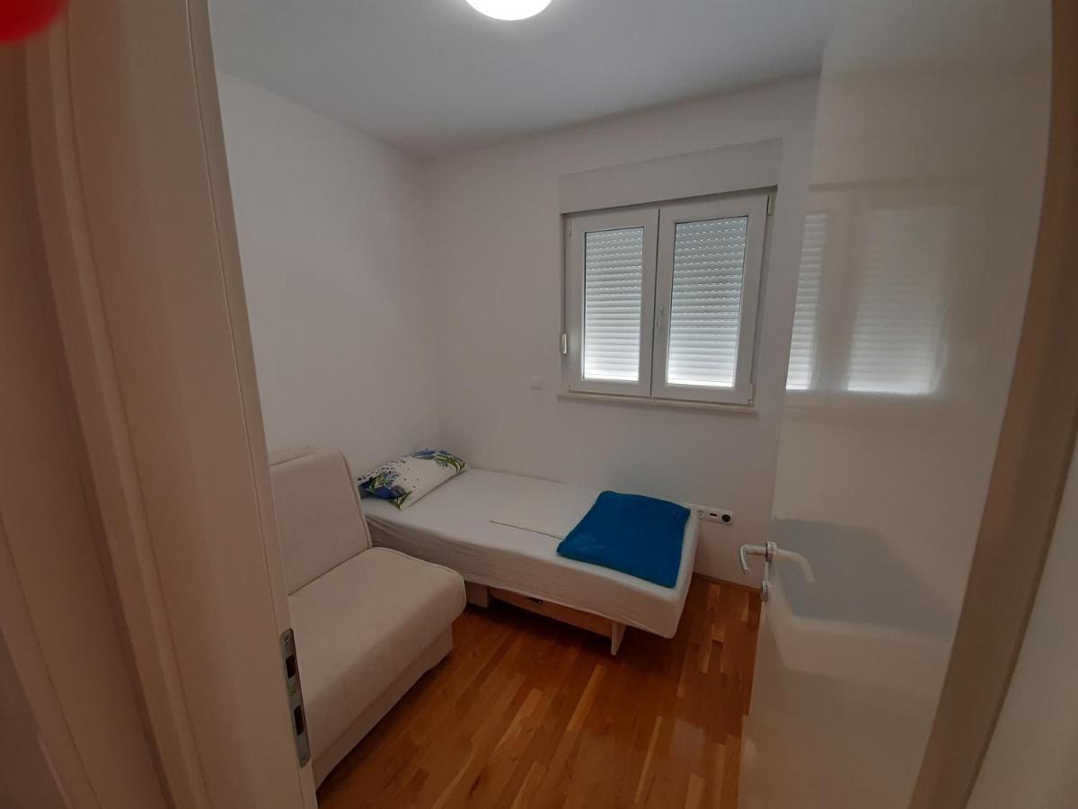 Apartman U Centru Makarske Makarska Exteriör bild