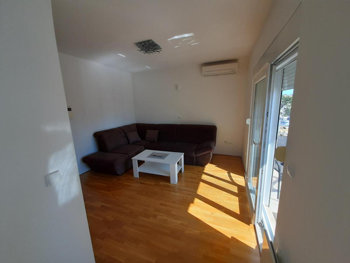 Apartman U Centru Makarske Makarska Exteriör bild