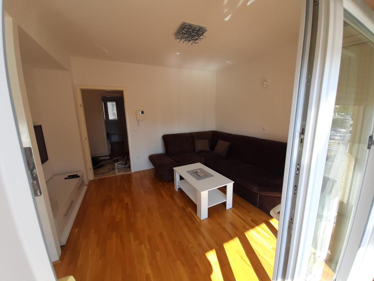 Apartman U Centru Makarske Makarska Exteriör bild